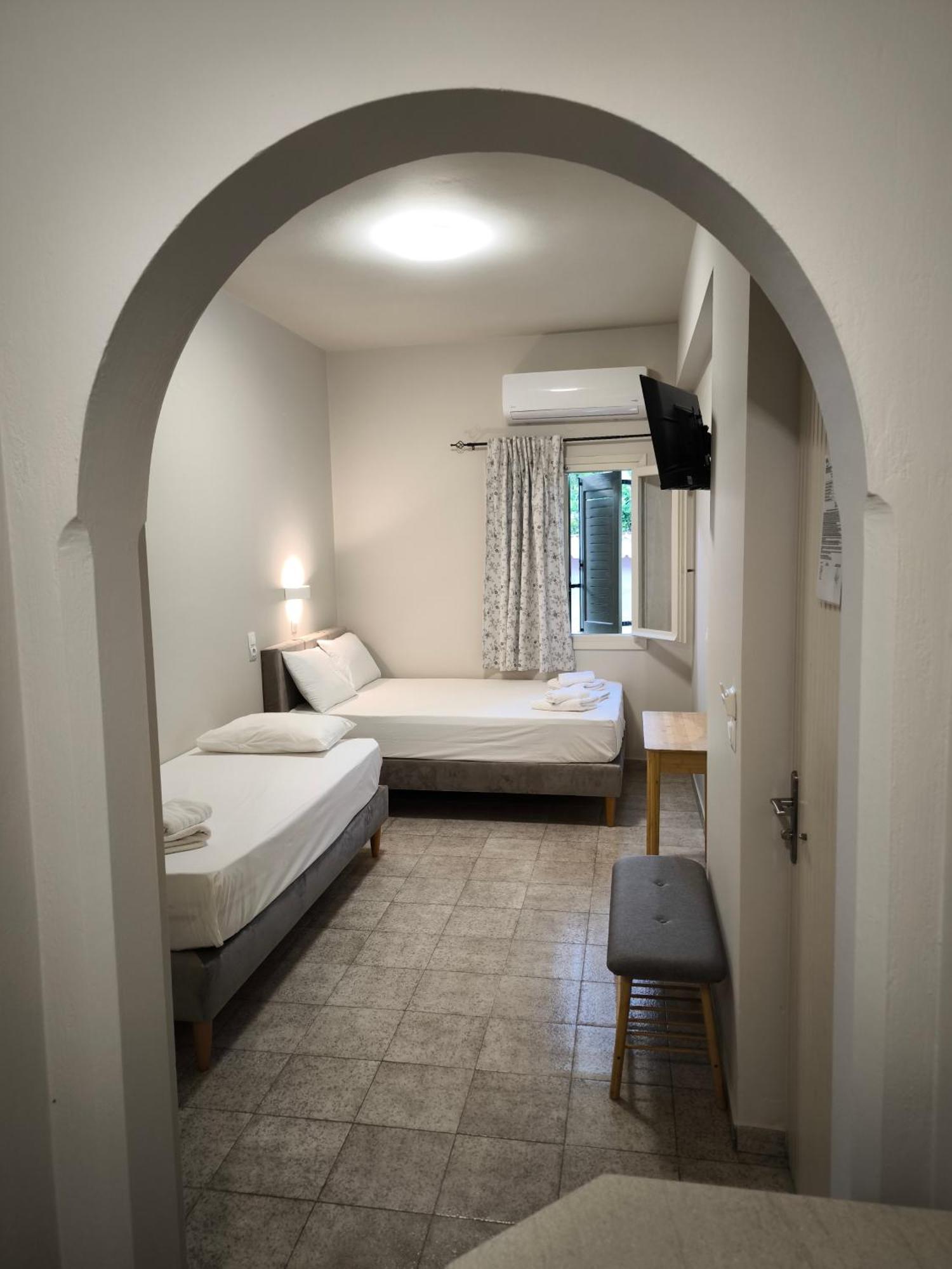 Maro'S Apartments Argostoli  Exterior photo